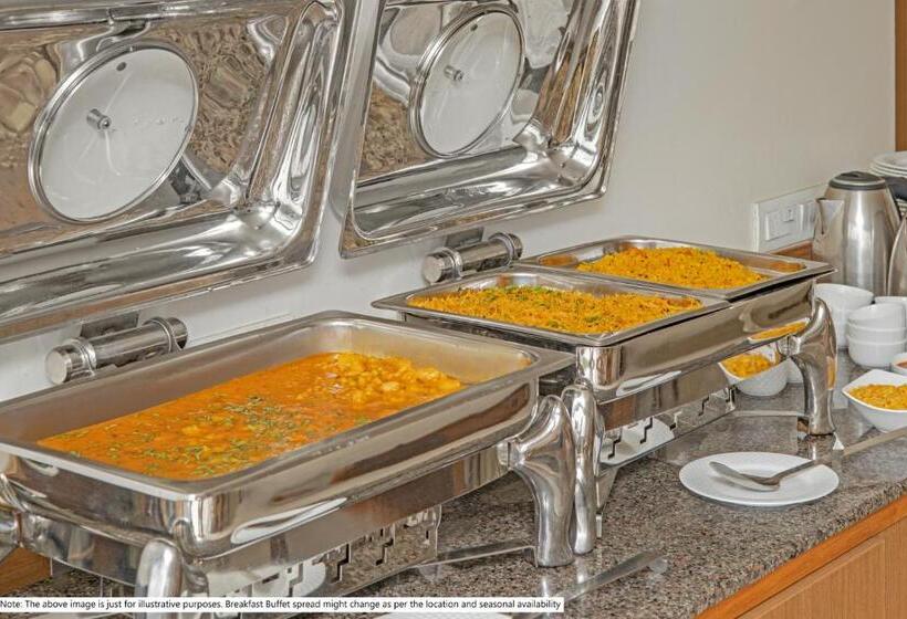 هتل Treebo Aall Season