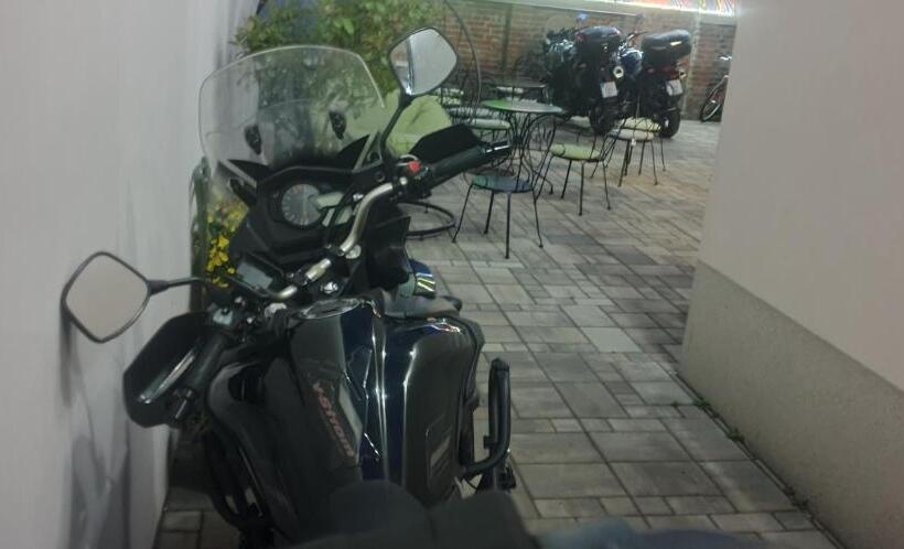 پانسیون City Smart