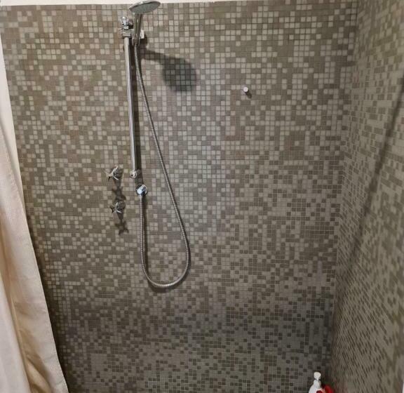 بنسيون Kathy S Room