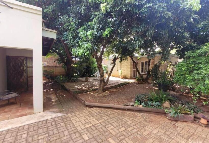 Pension Tree Aloe Guest House