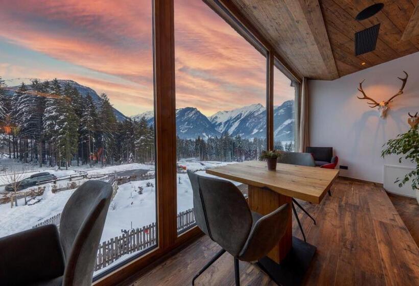 Курорт Nationalpark Chalets Neukirchen