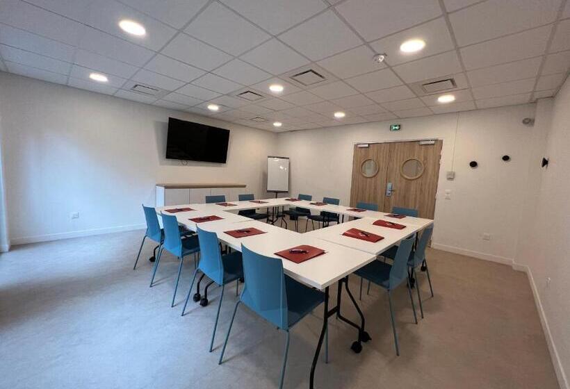 The Originals Résidence Le Monde Paris Ivry Confluence