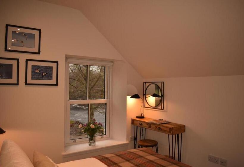 مبيت وإفطار Orchy Bank House