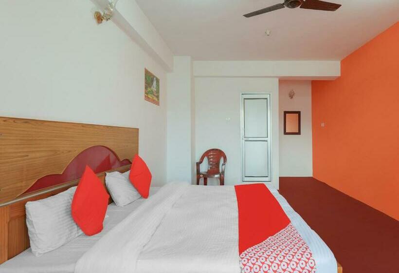 בית מלון כפרי Oyo 84792  Delhi Heart