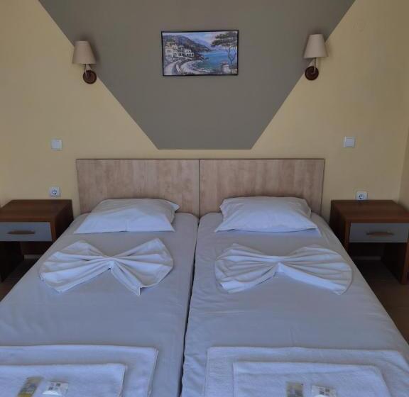 ホテル Santorini Sveti Vlas