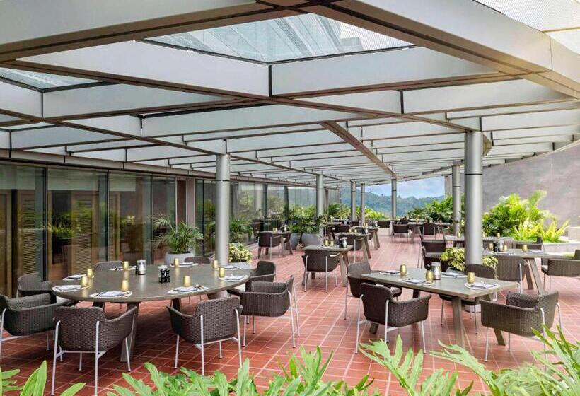 فندق Swissôtel Clark Philippines