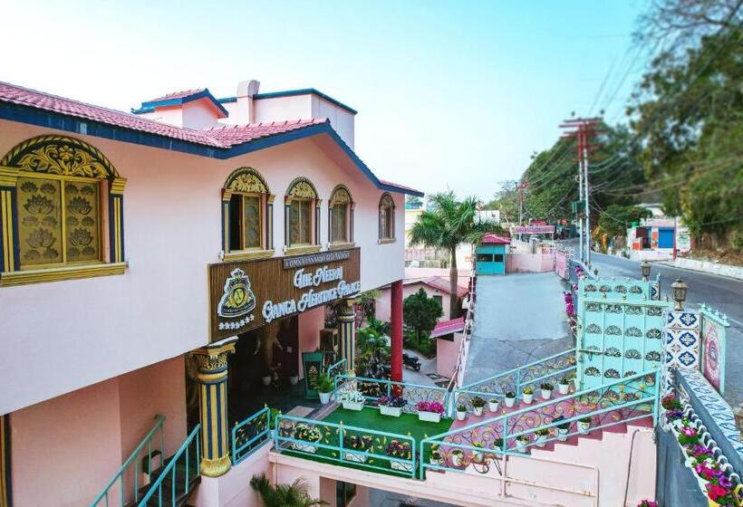 فندق The Neeraj Ganga Heritage Palace