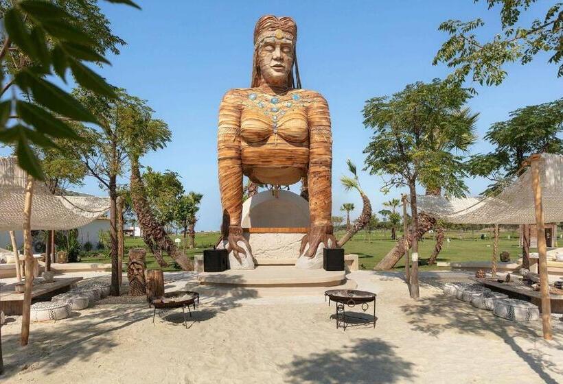 استراحتگاه Cullinan Belek