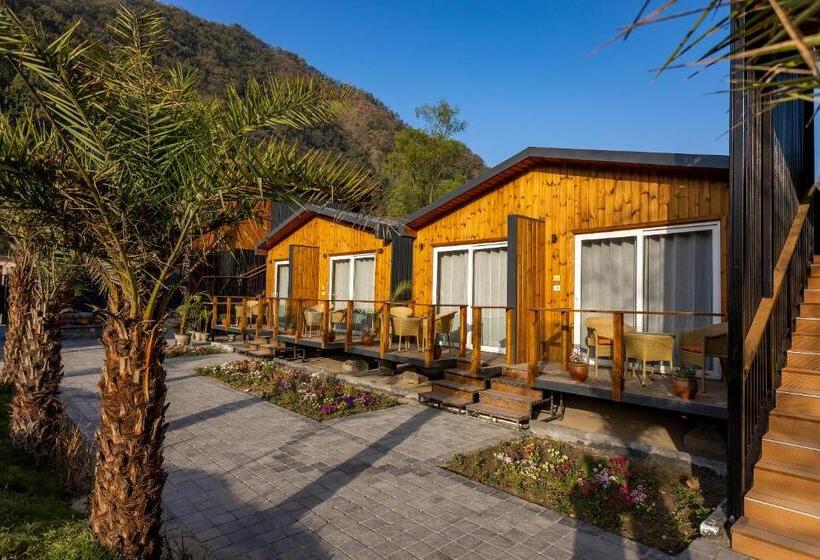 منتجع Justa Rasa Retreat & Spa Rishikesh