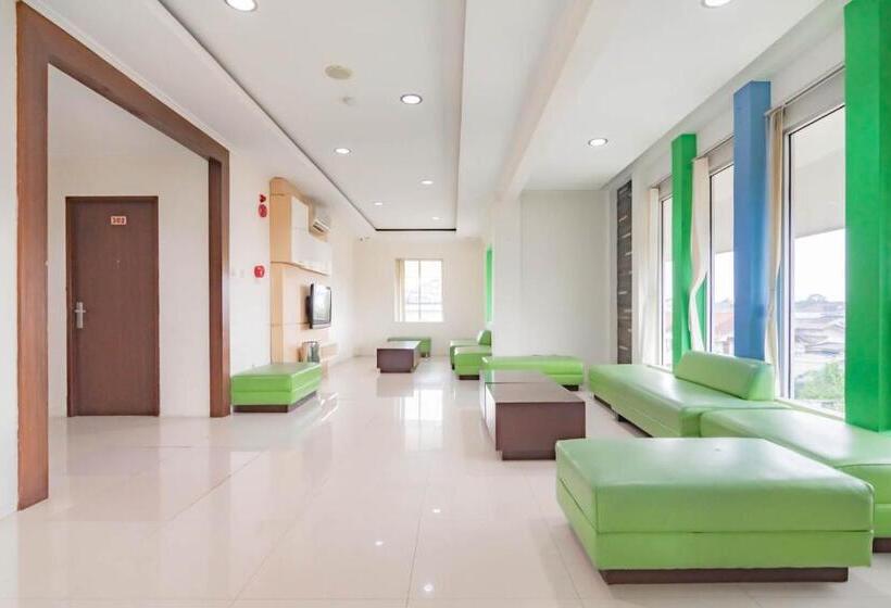 Urbanview Hotel Syariah Dapen Pontianak By Reddoorz