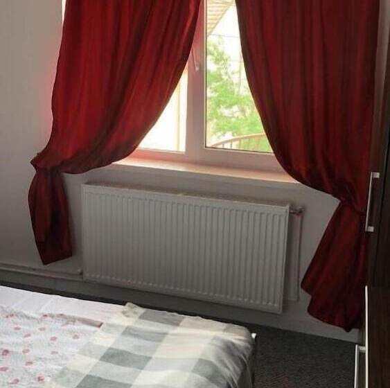 膳宿费 Casa Ormenisan