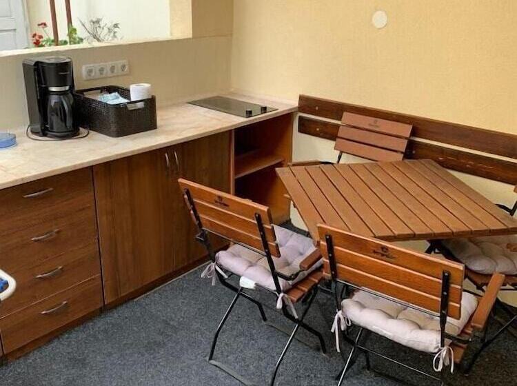 膳宿费 Casa Ormenisan