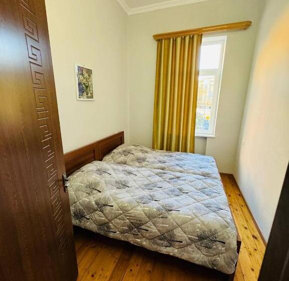 پانسیون Guest House Bubu