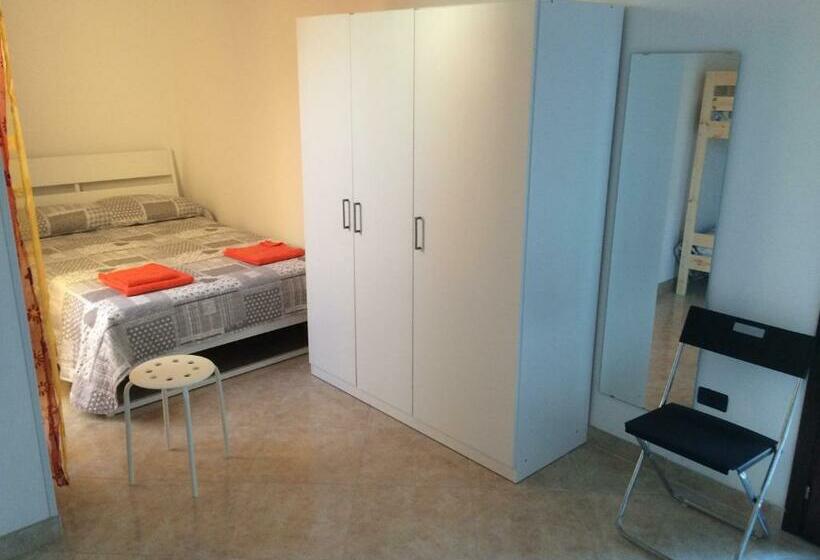 بنسيون La Curte Te Lu Pippi