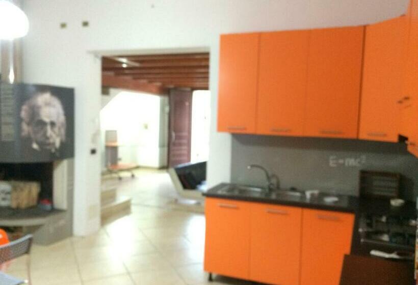 بنسيون La Curte Te Lu Pippi