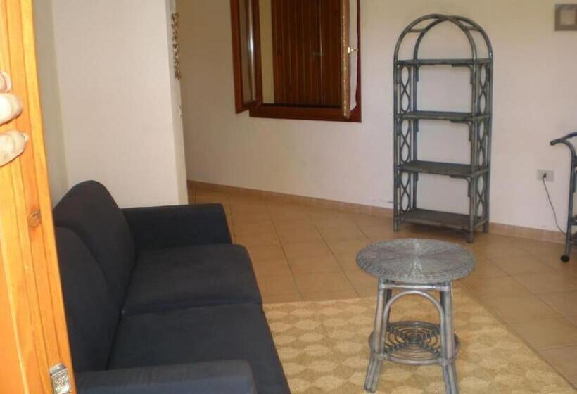 Villaggio Rena 2000