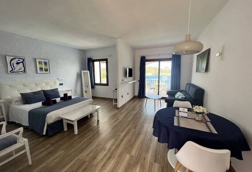 Apartamentos El Bergantin Menorca Club