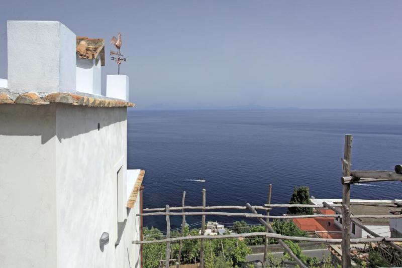 تختخواب و صبحانه L Antico Borgo Dei Limoni