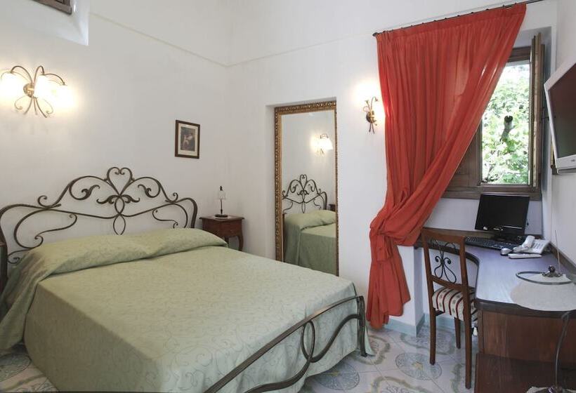 تختخواب و صبحانه L Antico Borgo Dei Limoni