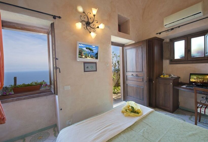 تختخواب و صبحانه L Antico Borgo Dei Limoni
