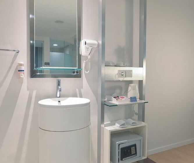 هتل 1o1 Urban Jakarta Kelapa Gading