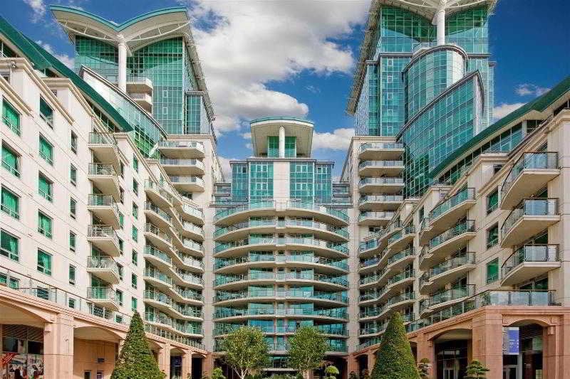 هتل Dreamhouse Apartments London
