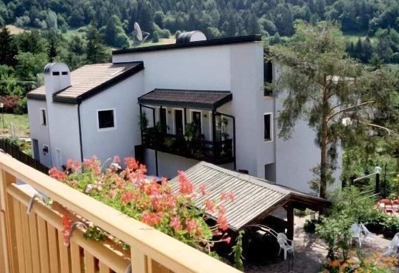 فندق Faedo Pineta