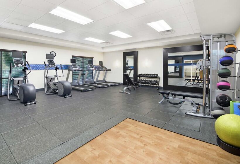 هتل Hampton Inn Columbus / South   Fort Benning