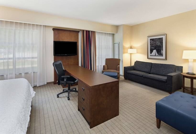 هتل Hampton Inn Columbus / South   Fort Benning