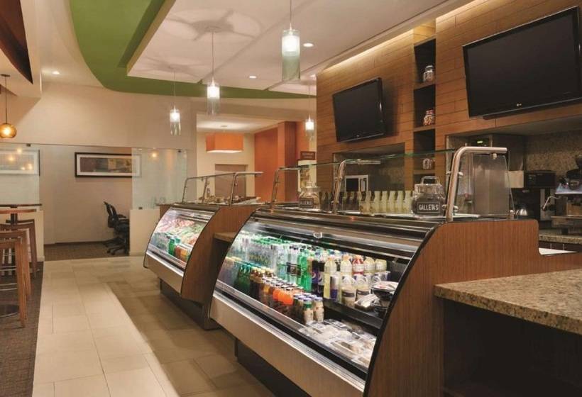 Отель Hyatt Place San Jose Pinares