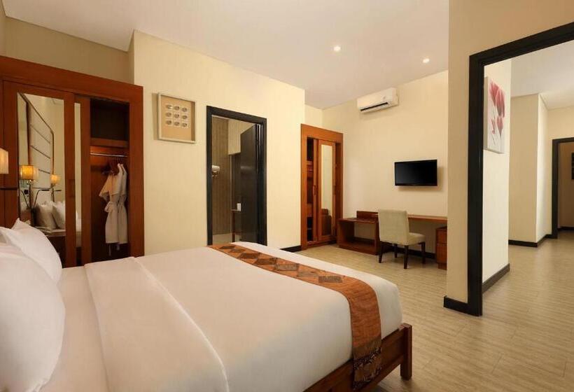 هتل Lv8 Resort
