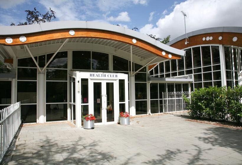 Manor Of Groves Hotel, Golf & Health Club