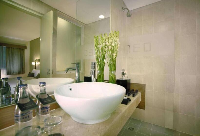 酒店 Neo Kuta Jelantik