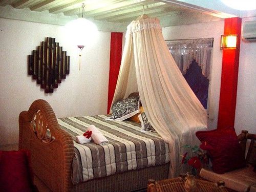 Hotel Niu Ohana Garden Resort