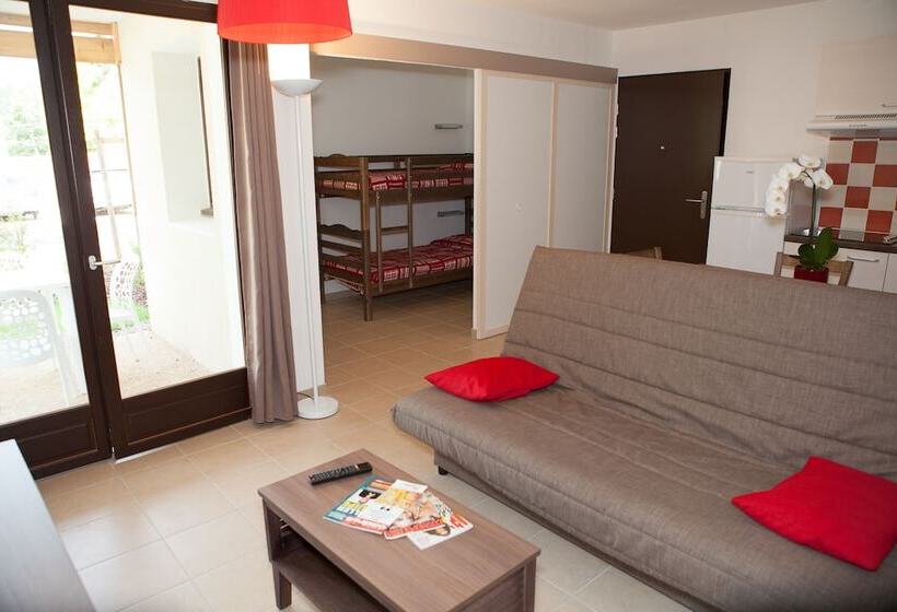 Vacanceole  Residence Le Clos Du Rocher