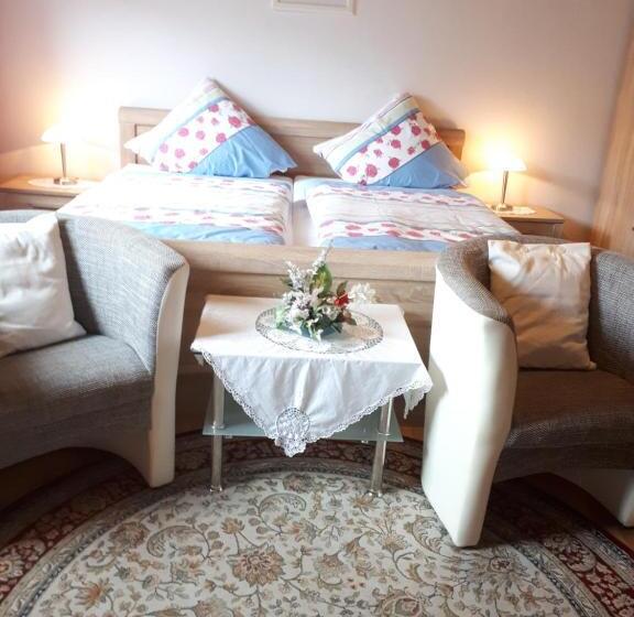 ユースホステル Gasthaus Castor