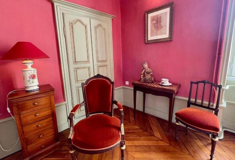 مبيت وإفطار Chambres D Hôte Le Clos De L Argolay