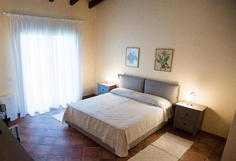 مبيت وإفطار Le Tre Civette   Residenza Di Campagna