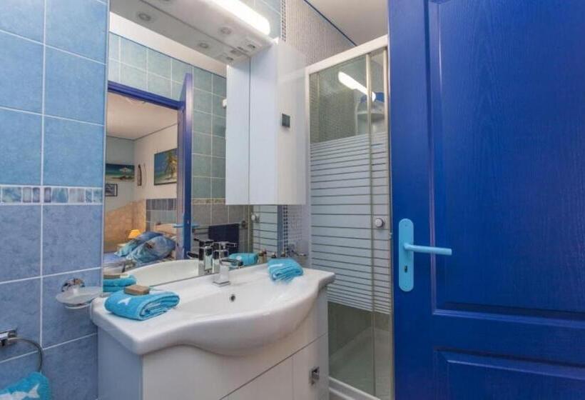 مبيت وإفطار Villa Jany  Adults Only