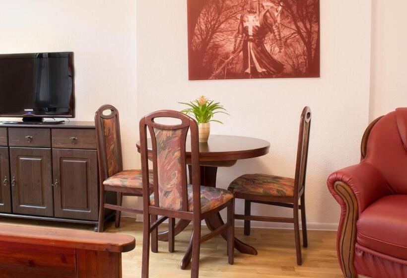 Gwuni B&b