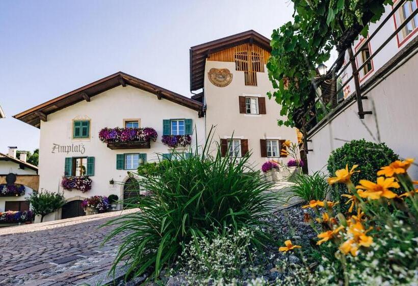 Отель Amplatz 1523   B&b And Suites
