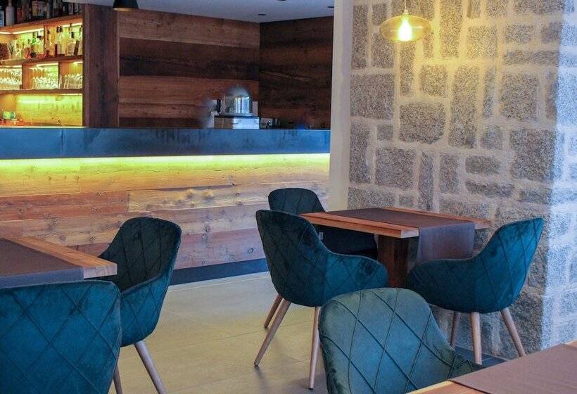 هتل Edelweiss Alpine Nature