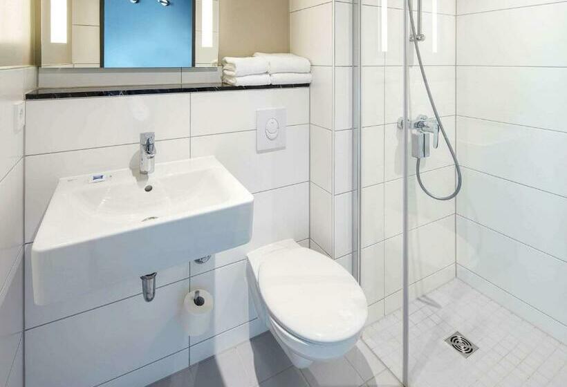 בית מלון כפרי Ibis Budget Bayreuth
