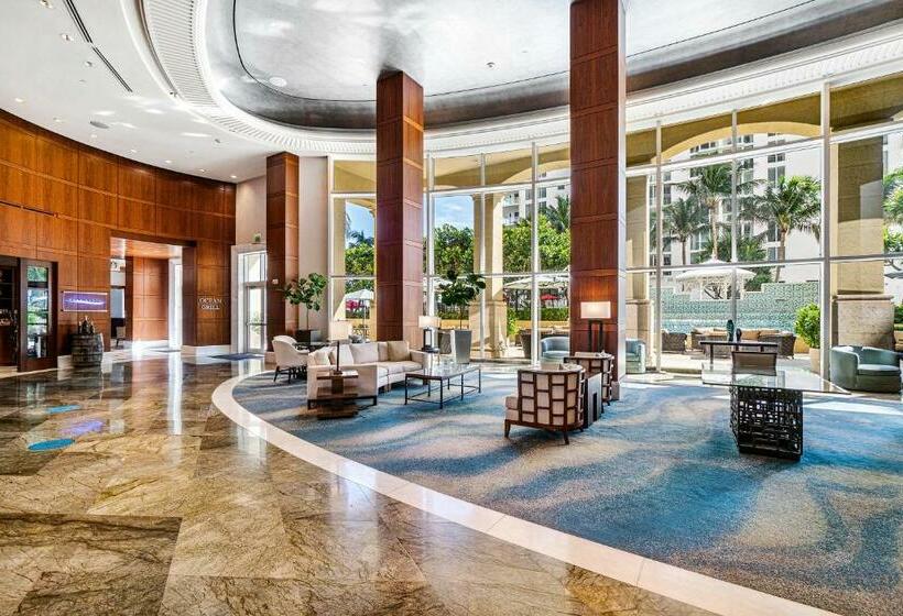 בית מלון כפרי Palm Beach Singer Island Resort & Spa Luxury Suites