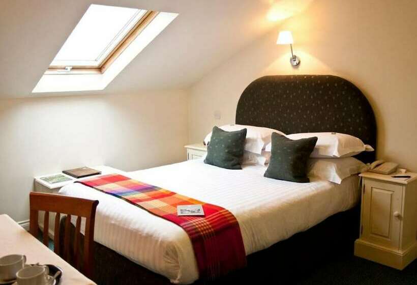 ホテル The White Hart