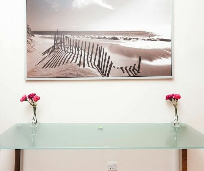 پانسیون Private Ensuite Room Liverpool Street