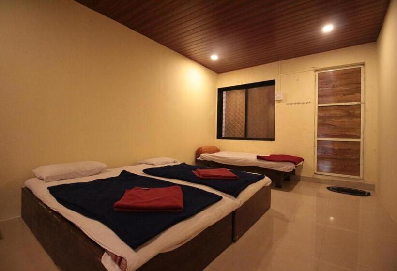 فندق Bungalow Resort Panorama Matheran