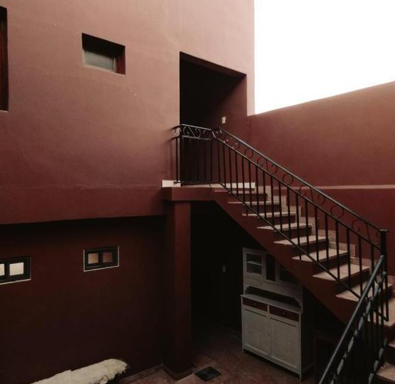 펜션 La Colorada Hostal