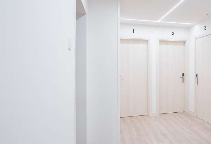 پانسیون Mirotzas And Apartments