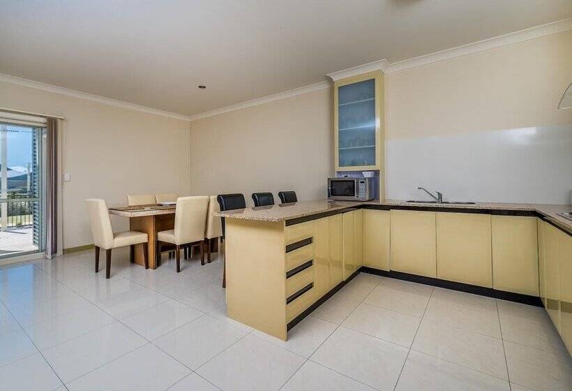 Seafront Unit 49